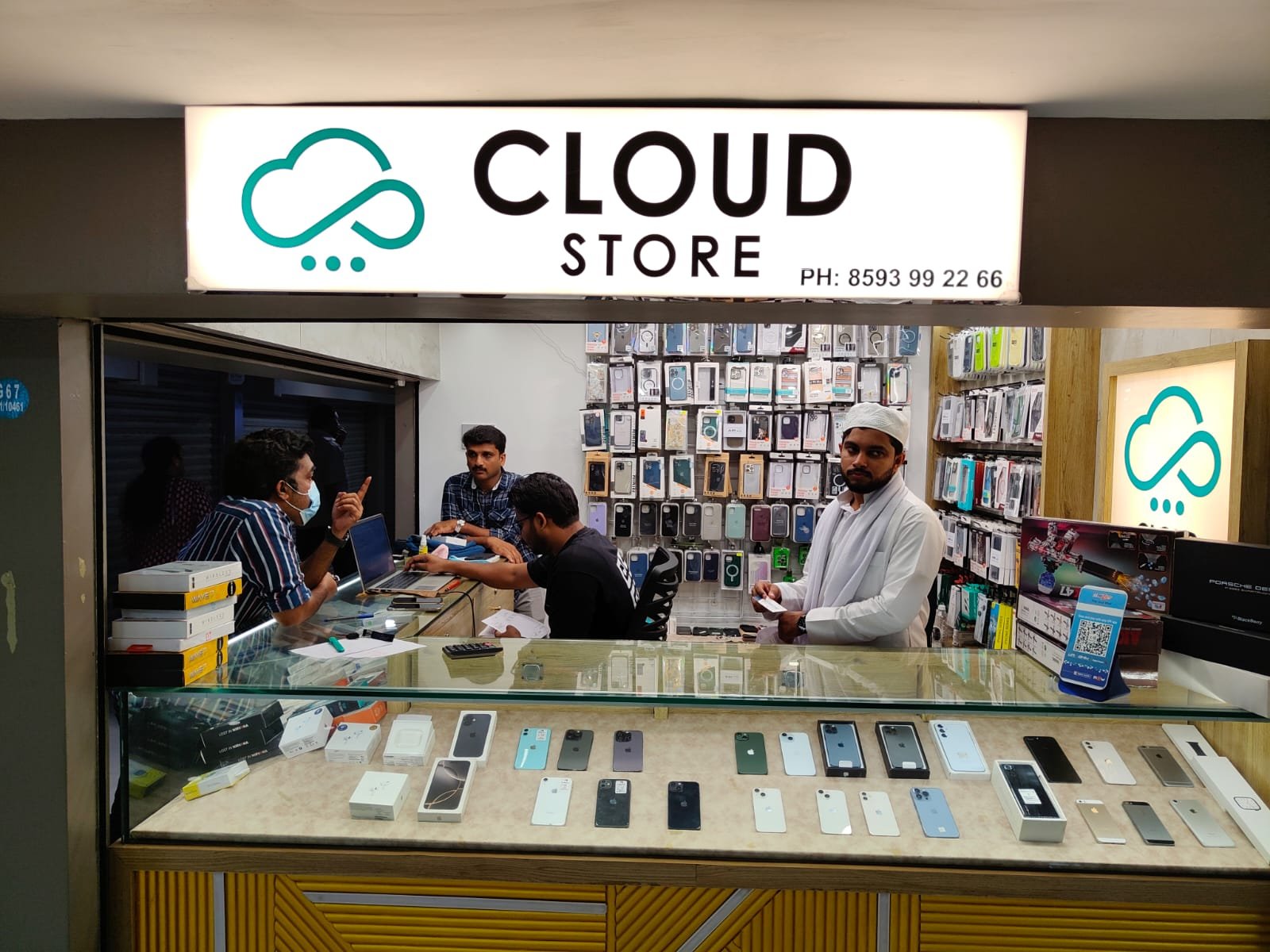 CLOUDSTORE, CALICUT - Availableo