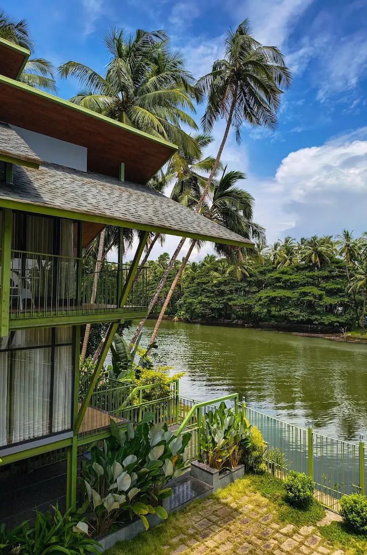 Best Riverside Resort – V ZONE RIVER EDGE - Availableo