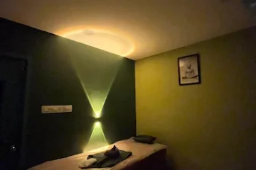 Body massage in Calicut at Earth Veda Wellness & Spa Kozhikode