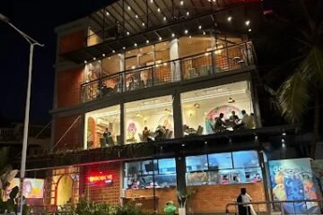 Tarbouche Kozhikode restaurant serving authentic Arabic food and shawarma in Calicut