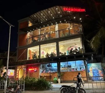 Tarbouche Kozhikode restaurant serving authentic Arabic food and shawarma in Calicut